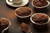 Dunkle Brownie-Muffins