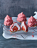 Strawberry foam kisses with a wafer base