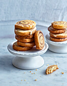 Cinnamon bun cookies