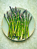 Green asparagus on a plate