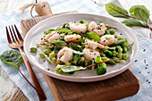 Prawns with green vegetables