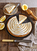 Lemon meringue tart