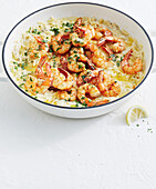 Creamy garlic and prawn risoni