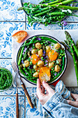 Baked eggs with wild garlic