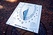 Precision sundial at Parkes observatory