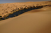 Picturesque orange Dunes of Ubari Oasis, Sahara Desert, Libya, North Africa, Africa