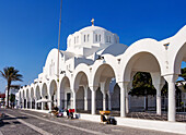 Metropolitan Cathedral of Ypapantis, Fira, Santorini (Thira) Island, Cyclades, Greek Islands, Greece, Europe