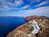 Hotels at the edge of the caldera, Santorini (Thira) Island, Cyclades, Greek Islands, Greece, Europe