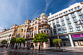 Edificio de La Adriatica, Sevilla, Andalusien, Spanien, Europa