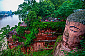 Leshan Giant Buddha, the largest stone Buddha on earth, Mount Emei Scenic Area, UNESCO World Heritage Site, Leshan, Sichuan, China, Asia