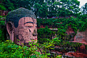 Leshan Giant Buddha, the largest stone Buddha on earth, Mount Emei Scenic Area, UNESCO World Heritage Site, Leshan, Sichuan, China, Asia