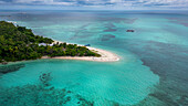 Luftaufnahme der Insel Kepayang, Insel Belitung vor der Küste von Sumatra, Indonesien, Südostasien, Asien