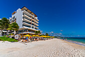 View of hotel on beach at Puerto Morelos, Caribbean Coast, Yucatan Peninsula, Riviera Maya, Mexico, North America