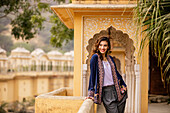 Woman at lookout point, Jaipur, Rajasthan, India, Asia