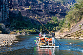 Rafting on the River of Nine Bends, Wuyi Mountains, UNESCO World Heritage Site, Fujian, China, Asia