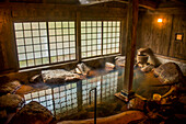 Heißes Becken im Kurokawa Onsen, öffentliches Heilbad, Kyushu, Japan, Asien