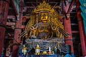 Großer Buddha, Daibutsuden (Große Buddha-Halle), Todaiji-Tempel, UNESCO-Weltkulturerbe, Nara, Kansai, Honshu, Japan, Asien