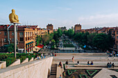 Der Blick vom Kaskadenkomplex, Eriwan, Armenien (Hayastan), Kaukasus, Zentralasien, Asien