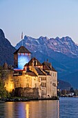 Schweiz, Kanton Waadt, Genfersee, Veytaux, Schloss Chillon im Süden von Montreux