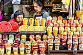 Mexiko, Bundesstaat Michoacan, Patzcuaro, Obstsalat auf dem Markt