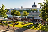 Frankreich, Rhone, Lyon, historische Stätte, die zum Weltkulturerbe der UNESCO gehört, Hafen Victor Augagneur, Rhoneufer mit Blick auf das Hotel Dieu