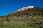 Italien, Sizilien, Äolische Inseln, die zum UNESCO-Welterbe gehören, Vulcano, am Fuß des Kegels