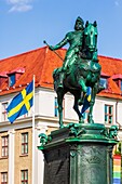 Schweden, Vastra Gotaland, Göteborg (Göteborg), Reiterstandbild von König Karl IX. auf dem Platz Ostra Larmgatan