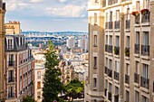 Frankreich, Paris, Butte Montmartre, Treppe der Rue du Mont Cenis