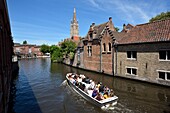 Belgium, West Flanders, Bruges, southern part of the historic center listed as a UNESCO World Heritage, Notre Dame church and boat ride on the canals