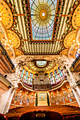 Ceiling of the Palau de la Musica Catalana (Palace of Catalan Music) concert hall, old city, Barcelona, Catalonia, Spain, Europe