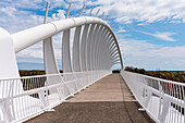 Einzigartige Architektur der Te Rewa Rewa Brücke in New Plymouth, Nordinsel, Neuseeland, Pazifik