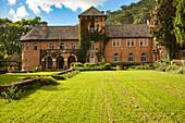 Shiwa Ng'andu House, erbaut im letzten Jahrhundert von Sir Stuart Gore-Browne, das Anwesen im englischen Stil, das in einem Buch mit dem Titel The Africa House vorgestellt wird, Provinz Muchinga, Sambia, Afrika