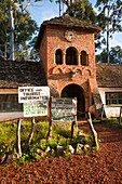 Shiwa Ng'andu House, erbaut im letzten Jahrhundert von Sir Stuart Gore-Browne, das Anwesen im englischen Stil, das in einem Buch mit dem Titel The Africa House vorgestellt wird, Provinz Muchinga, Sambia, Afrika