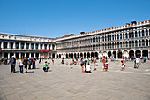 View of the Piazza de San Marco (St. Mark's Square), facing the Basilica of San Marco (St. Mark's Basilica) with the Procuratorie Vecchie stretching to the right and the Correr Museum on left, Venice, UNESCO World Heritage Site, Veneto, Italy, Europe