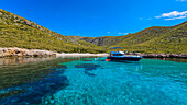 Türkisfarbenes Wasser auf der Halbinsel Formentor, Mallorca, Balearische Inseln, Spanien, Mittelmeer, Europa