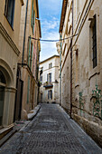 Old town of Arles, Bouches du Rhone, Provence-Alpes-Cote d'Azur, France, Europe