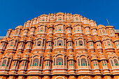 Die Fassade des Hawa Mahal (Palast der Winde), Jaipur, Rajasthan, Indien, Südasien, Asien