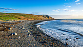 Sonnenaufgang auf der Insel Magdalena, Region Magallanes, Punta Arenas, Chile, Südamerika