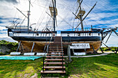 Nachbildung eines historischen Schiffes, Nao Victoria Museo, Küste von Punta Arenas, Patagonien, Chile, Südamerika