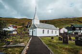 Vioareioi Kirche auf den Färöer Inseln, Dänemark, Nordatlantik, Europa