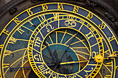 Detail der astronomischen Uhr am Altstädter Ring, UNESCO-Weltkulturerbe, Altstadt, Prag, Tschechische Republik (Tschechien), Europa