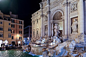 Der Trevi-Brunnen, ein Brunnen aus dem 18. Jahrhundert, der größte Barockbrunnen der Stadt, UNESCO-Welterbe, Trevi-Viertel, Rom, Latium, Italien, Europa