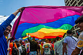 Pride-Parade in Caracas, Venezuela, in Anwesenheit von Diplomaten und dem Vertreter der Europäischen Union in Venezuela. 7. Juli 2024