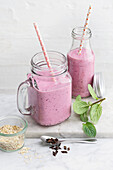 Beeren-Frischkäse-Smoothie