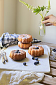 Mini bundt cakes with blueberries