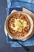 Maltagliati-Suppe mit Steinpilzen und Borlotti-Bohnen