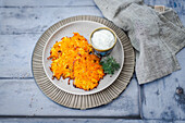 Carrot r�sti with herb dip