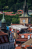 Astronomische Uhrentürme mit erstaunlichen Aussichten auf Prag