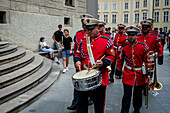 Musikkapelle bei der Parade auf der Prager Burg