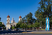 Unabhängigkeitsplatz und die Kathedrale Unserer Lieben Frau von der Menschwerdung in San Miguel de Tucumán, Argentinien